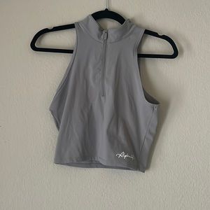 Alphalete crop top in grey size m